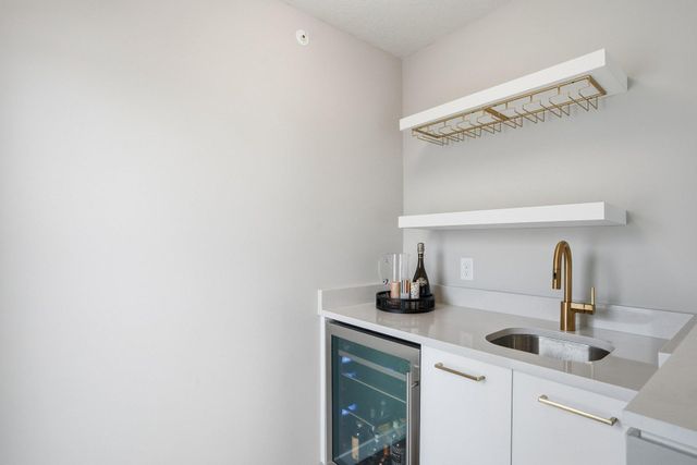 5013 162nd Street W, Lakeville, MN 55044