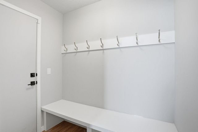 5013 162nd Street W, Lakeville, MN 55044