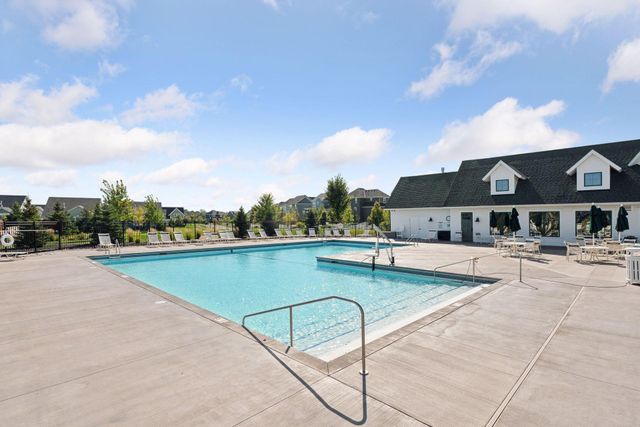 5013 162nd Street W, Lakeville, MN 55044