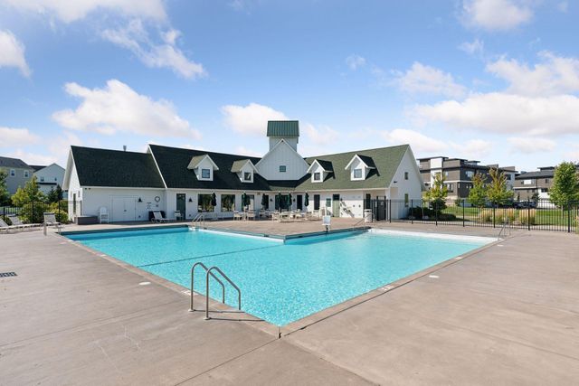 5013 162nd Street W, Lakeville, MN 55044