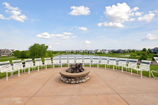 5013 162nd Street W, Lakeville, MN 55044