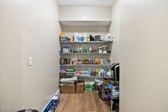 8104 Mainsail Lane, Wilmington, NC 28412