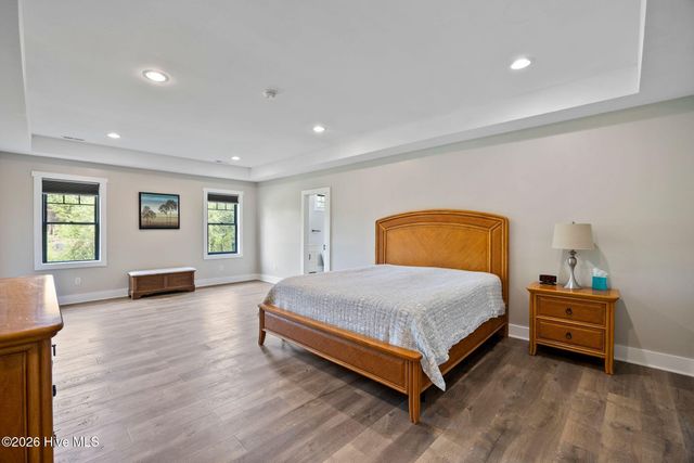 8104 Mainsail Lane, Wilmington, NC 28412