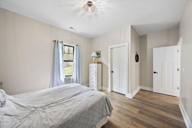 8104 Mainsail Lane, Wilmington, NC 28412