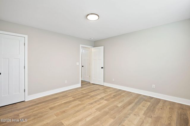 8104 Mainsail Lane, Wilmington, NC 28412