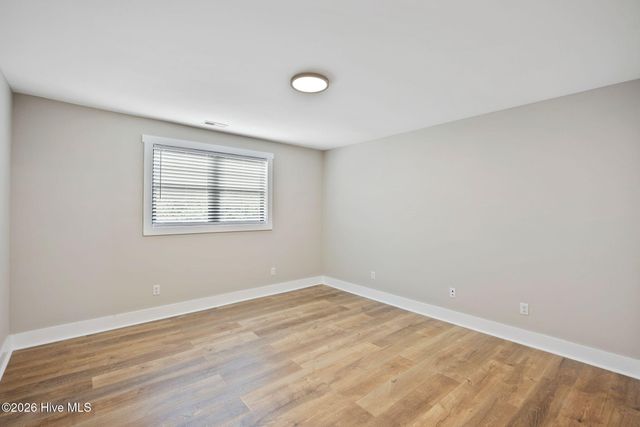 8104 Mainsail Lane, Wilmington, NC 28412