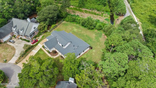 8104 Mainsail Lane, Wilmington, NC 28412