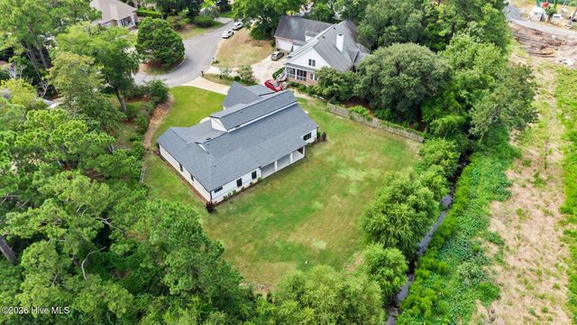 8104 Mainsail Lane, Wilmington, NC 28412