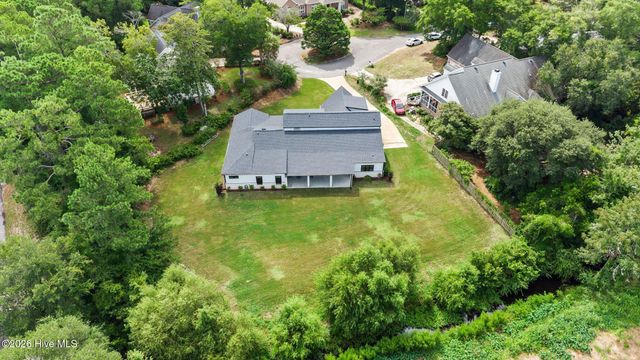 8104 Mainsail Lane, Wilmington, NC 28412
