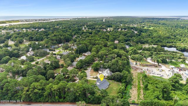 8104 Mainsail Lane, Wilmington, NC 28412