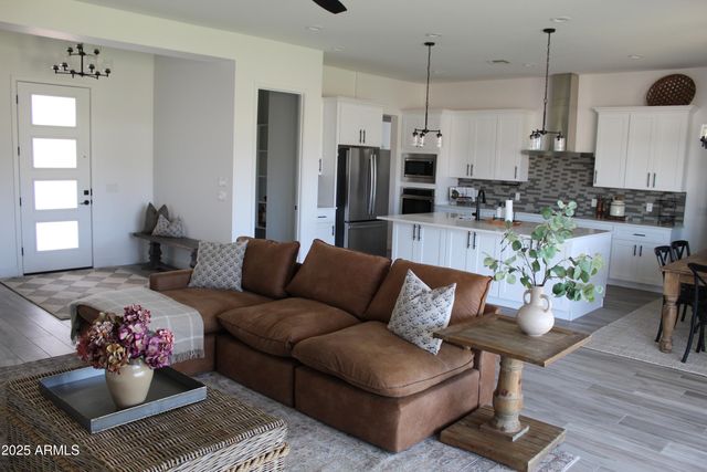 1183 W WHITE HAWK Drive, Camp Verde, AZ 86322