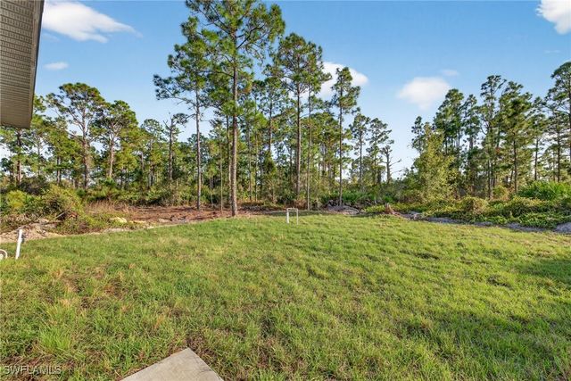 1044 Cresthaven ST, Lehigh Acres, FL 33974