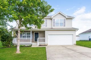 211 Breeze Dr, Murfreesboro, TN 37129