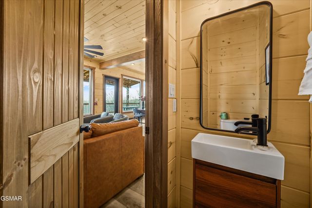 1258 Reedmont Way, Sevierville, TN 37876