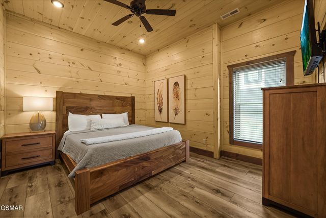 1258 Reedmont Way, Sevierville, TN 37876