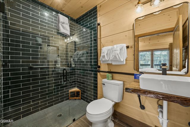 1258 Reedmont Way, Sevierville, TN 37876