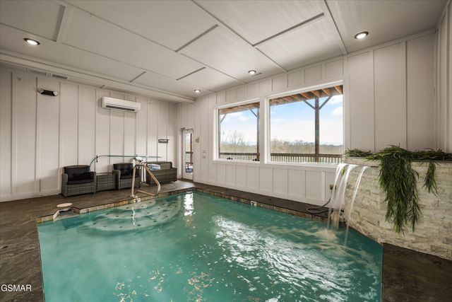 1258 Reedmont Way, Sevierville, TN 37876