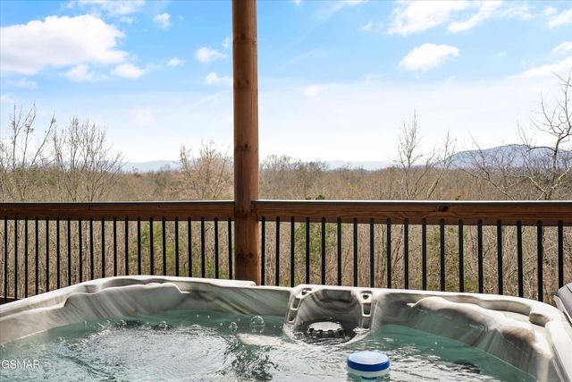 1258 Reedmont Way, Sevierville, TN 37876