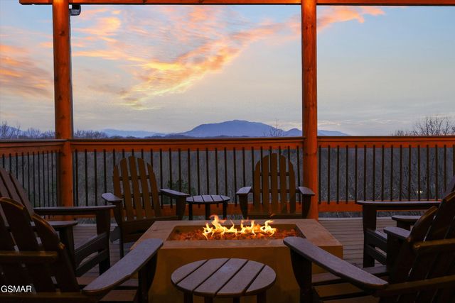 1258 Reedmont Way, Sevierville, TN 37876