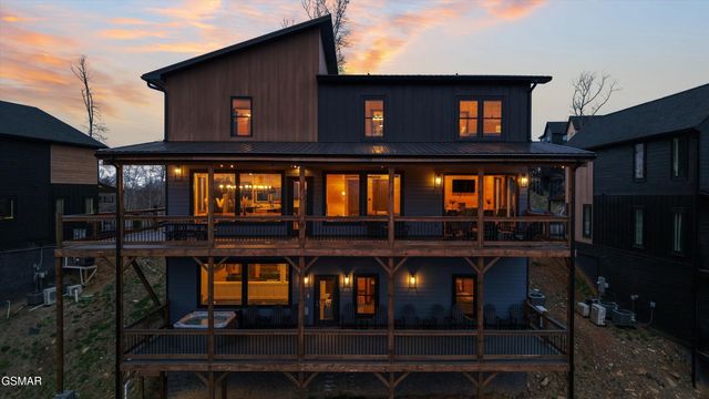 1258 Reedmont Way, Sevierville, TN 37876