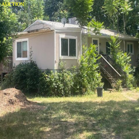 5800 Rosebud Ln, Sacramento, CA 95841