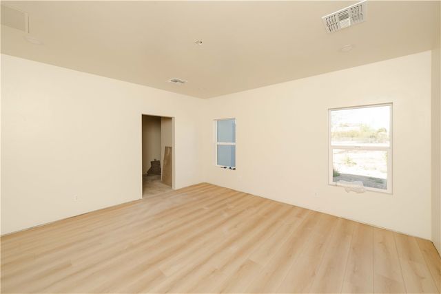 2250 Eastern Street, Kingman, AZ 86401