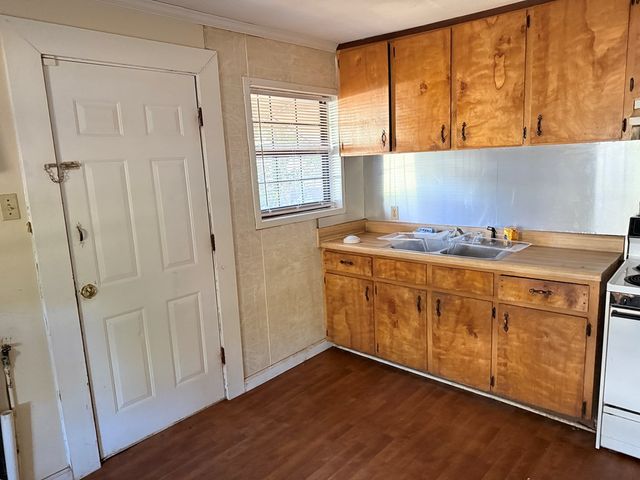 711 Westmead St, Dothan, AL 36301