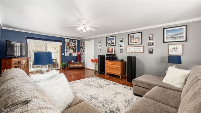 1060 Griffiths Drive, Zanesville, OH 43701