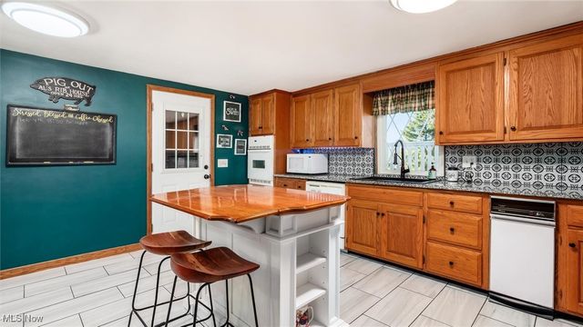 1060 Griffiths Drive, Zanesville, OH 43701