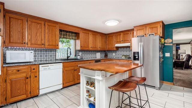 1060 Griffiths Drive, Zanesville, OH 43701