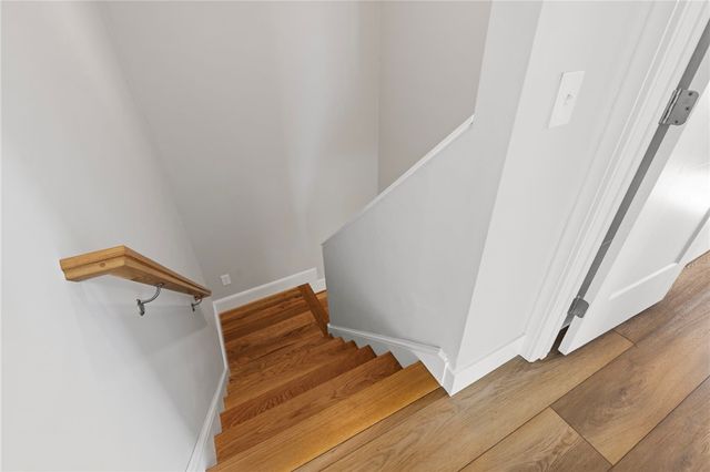 51 Pine Street, Portsmouth, RI 02871
