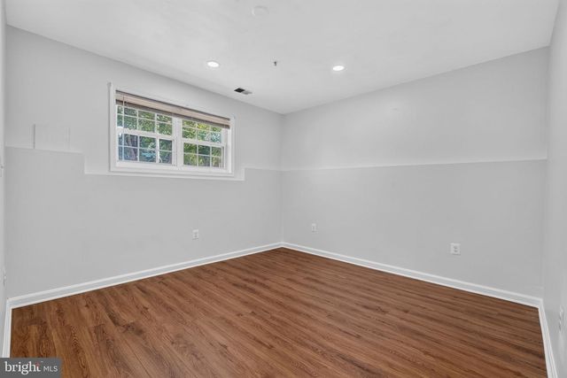 1495 HOWARD RD SE, Washington, DC 20020