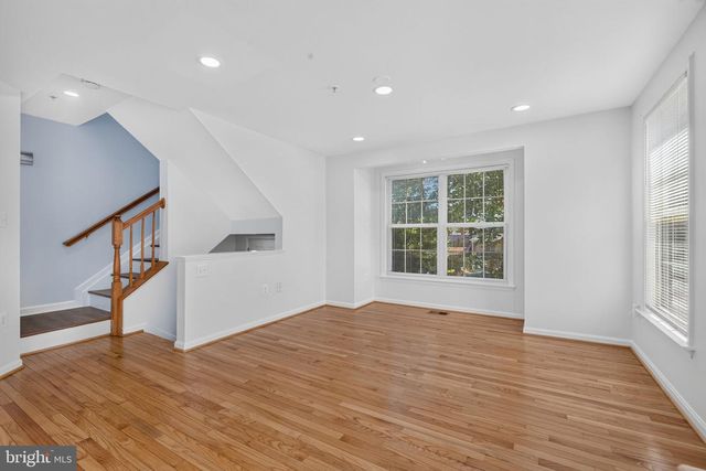 1495 HOWARD RD SE, Washington, DC 20020
