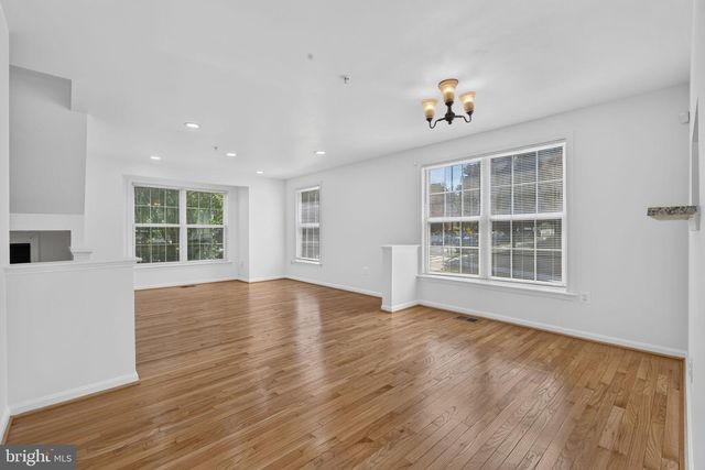 1495 HOWARD RD SE, Washington, DC 20020