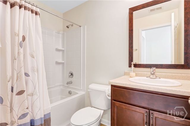 119 Crystal Lake Drive, Savannah, GA 31407