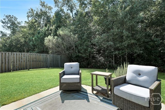 119 Crystal Lake Drive, Savannah, GA 31407