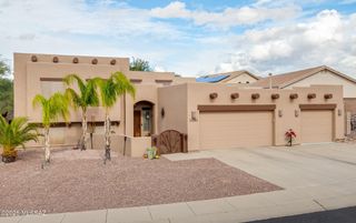 1681 E Moonshroud Drive, Oro Valley, AZ 85737