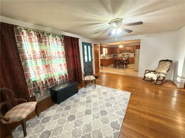 2989 East Avenue, Waterloo, NY 13165