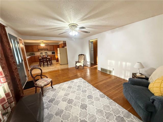 2989 East Avenue, Waterloo, NY 13165