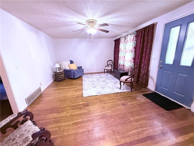 2989 East Avenue, Waterloo, NY 13165