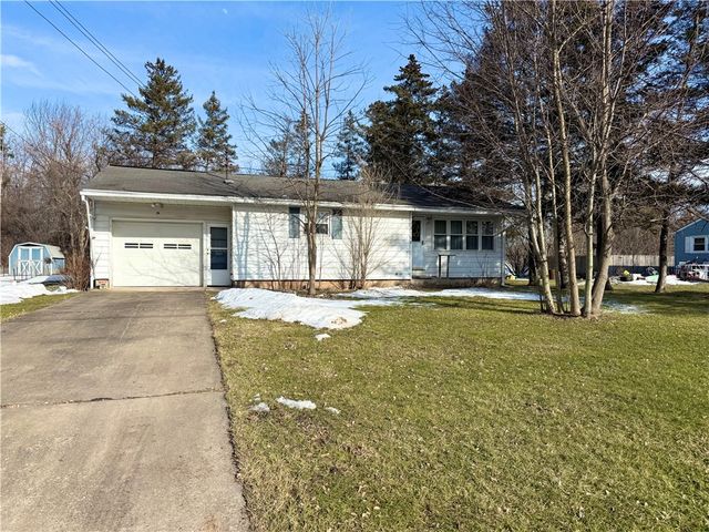 2989 East Avenue, Waterloo, NY 13165