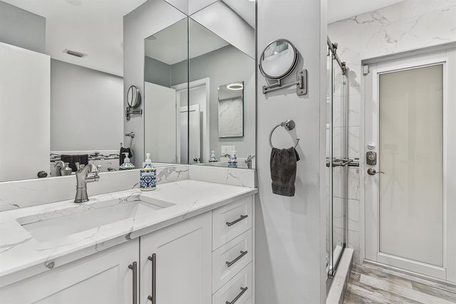 800 SW 19TH Street, Fort Lauderdale, FL 33315