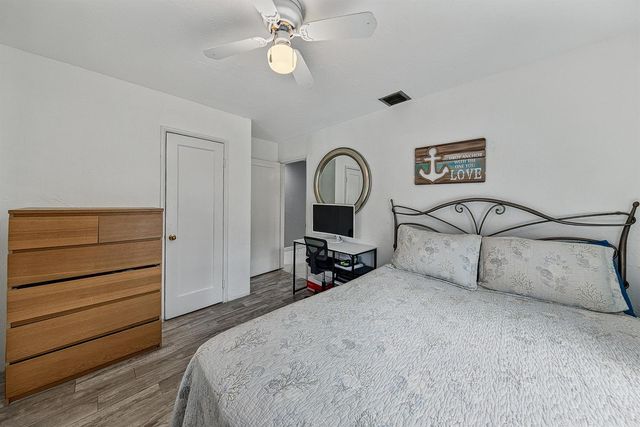 800 SW 19TH Street, Fort Lauderdale, FL 33315