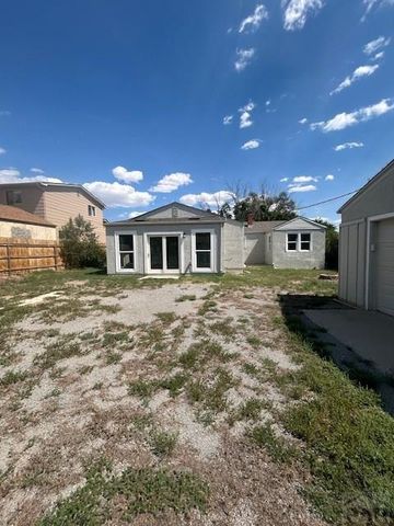 3023 Cascade Ave, Pueblo, CO 81008