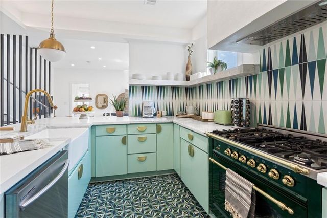 724 Charles Allen NE Drive 4, Atlanta, GA 30308