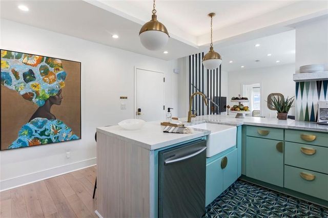 724 Charles Allen NE Drive 4, Atlanta, GA 30308