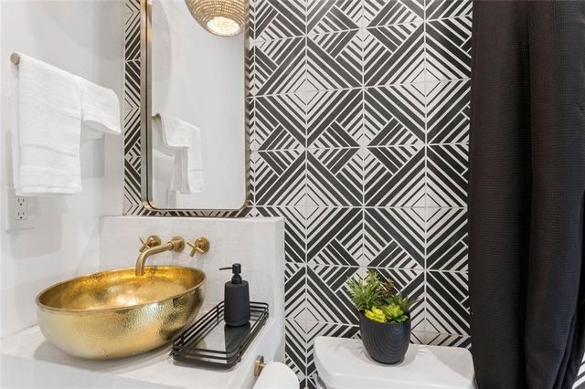 724 Charles Allen NE Drive 4, Atlanta, GA 30308