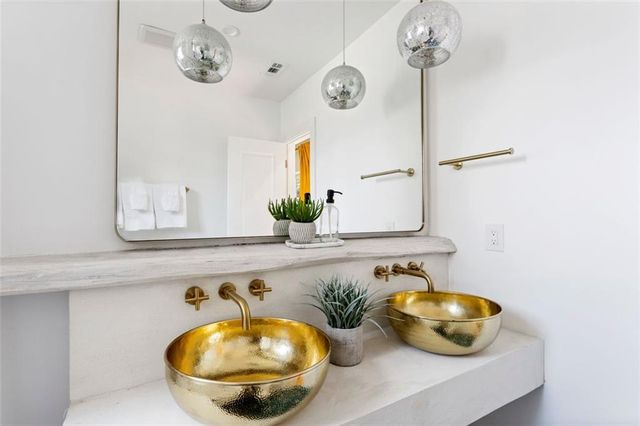 724 Charles Allen NE Drive 4, Atlanta, GA 30308