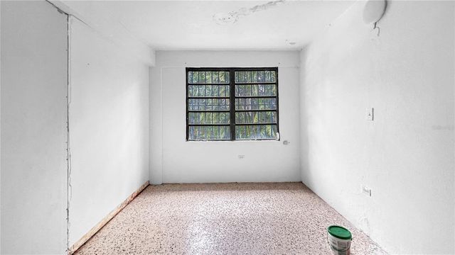 . PR-829 KM 1.1, BUENA VISTA WARD, Bayamon, PR 00956