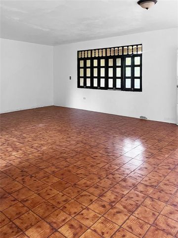 . PR-829 KM 1.1, BUENA VISTA WARD, Bayamon, PR 00956